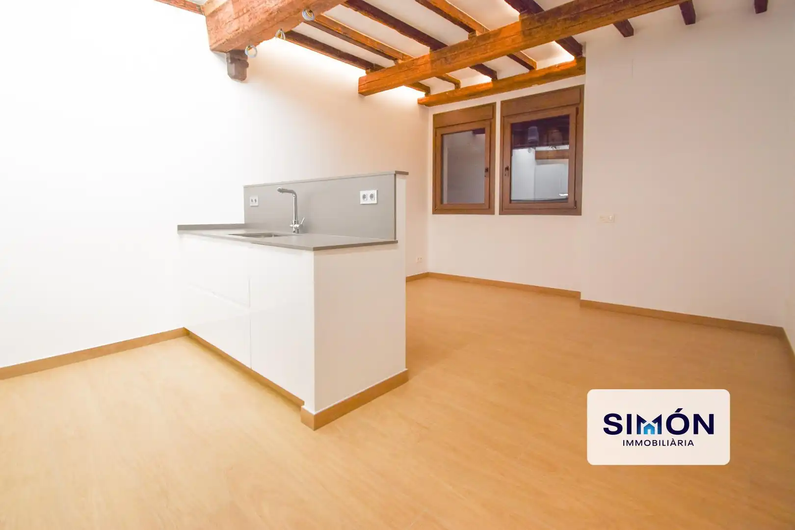 Küche von Wohnung zum Verkauf in Berga mit Heizung