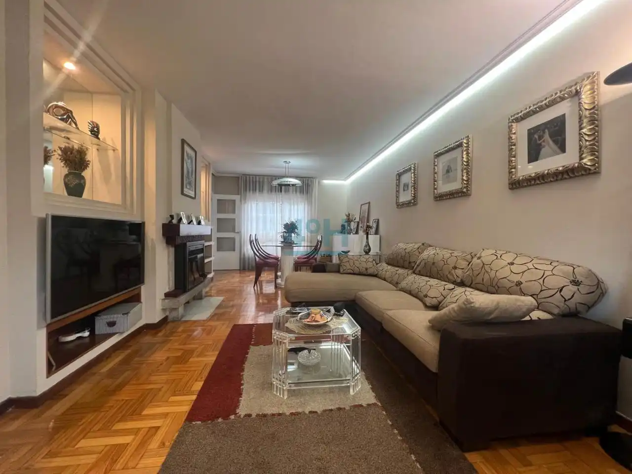 Sala de estar de Casa adosada en venta en Ourense Capital  con Calefacción, Jardín privado y Parquet