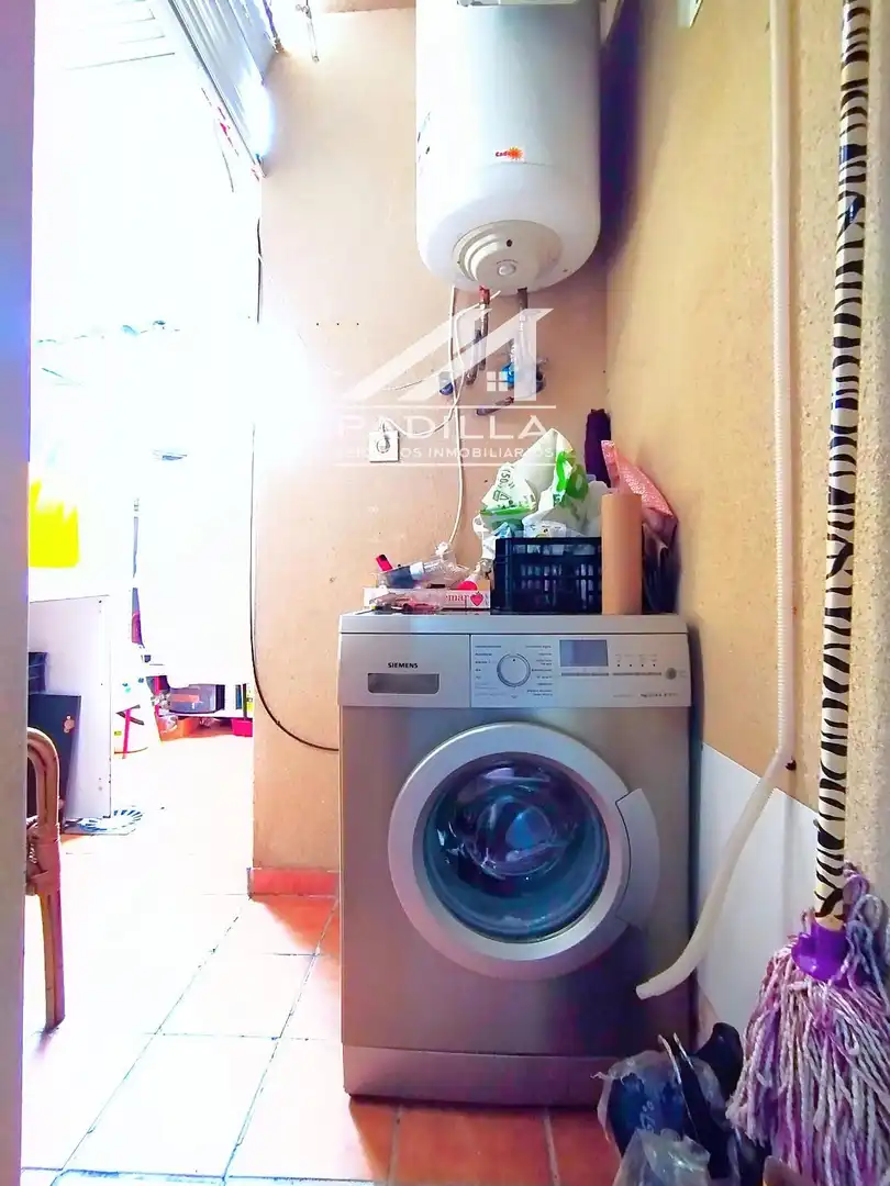 Cocina de Piso en venta en Camarena con Calefacción