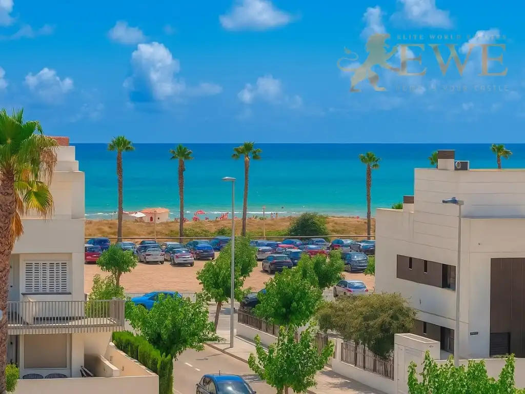 Apartment for sale in Calle Salar, imagen 2