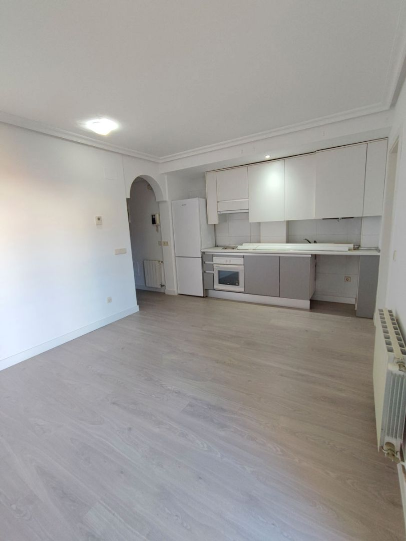 Cocina de Apartamento en venta en Collado Villalba con Calefacción, Parquet y Horno