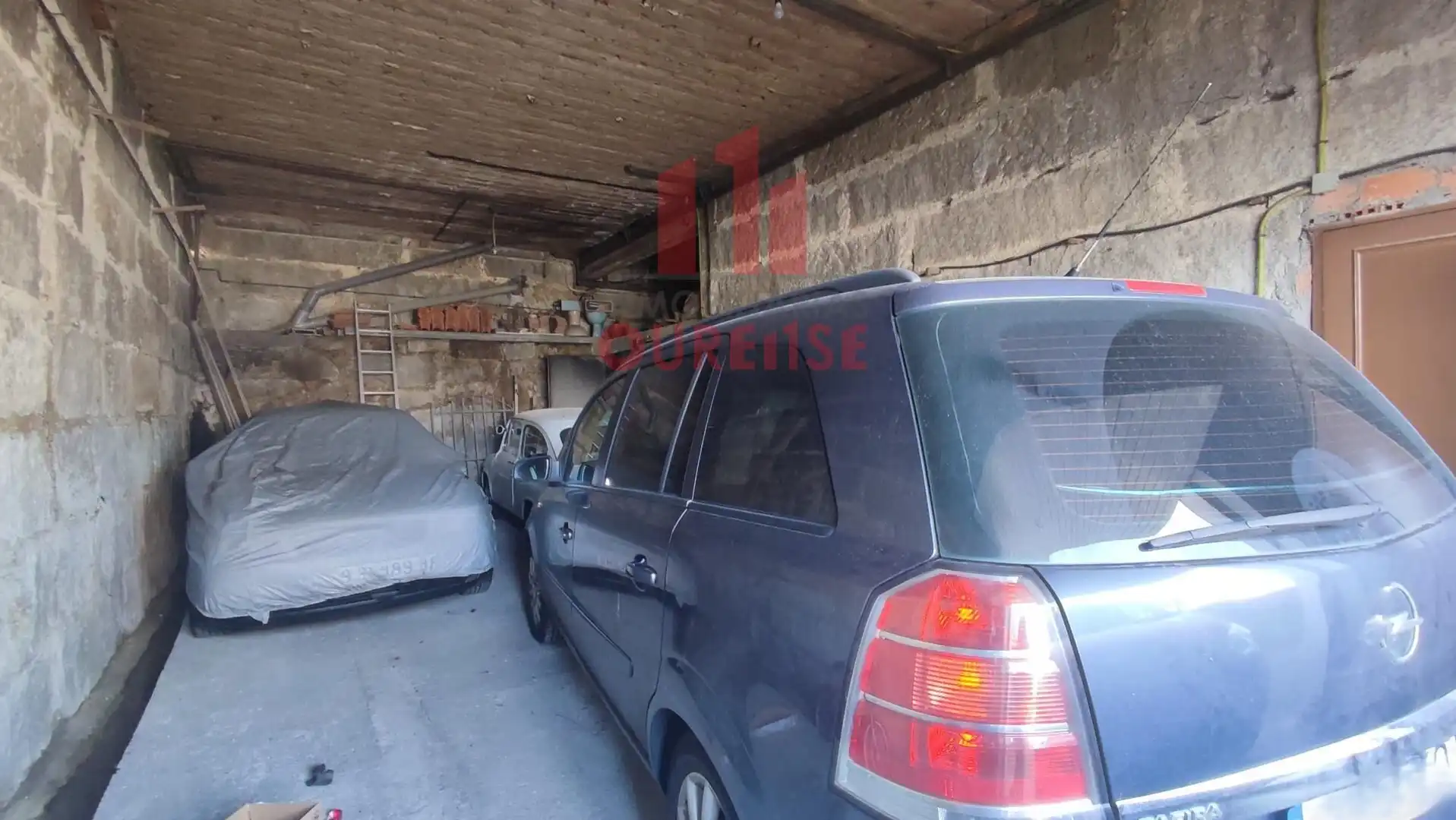Aparcament de Casa o xalet en venda en Ourense Capital  amb Calefacció i Balcó