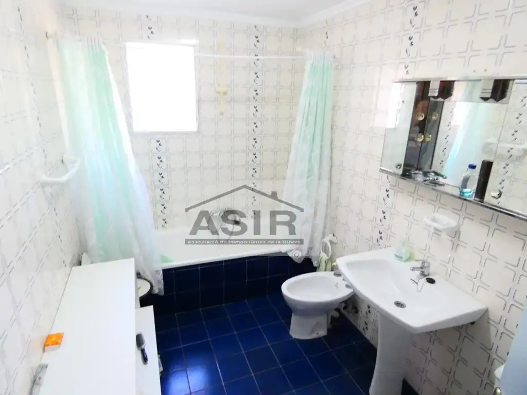 Baño de Casa o chalet en venta en Alzira con Aire acondicionado, Jardín privado y Terraza