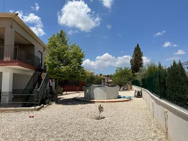 Maison avec piscine à vendre à Novelda
