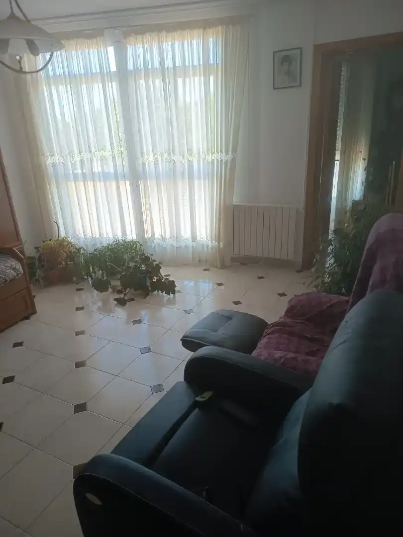 Sala d'estar de Casa adosada en venda en Montederramo amb Traster, Moblat i Rentadora