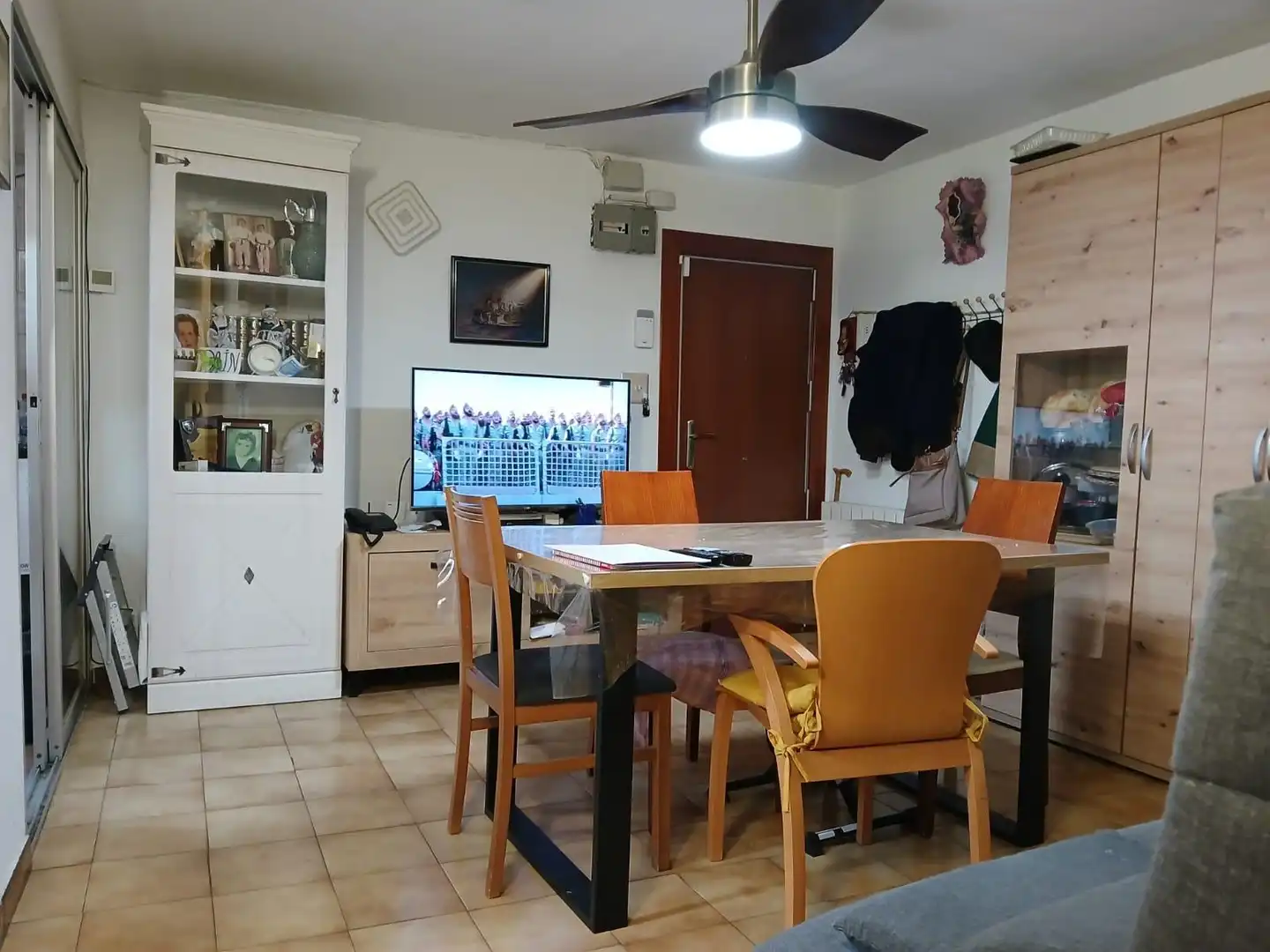 Comedor de Piso en venta en Terrassa con Alarma