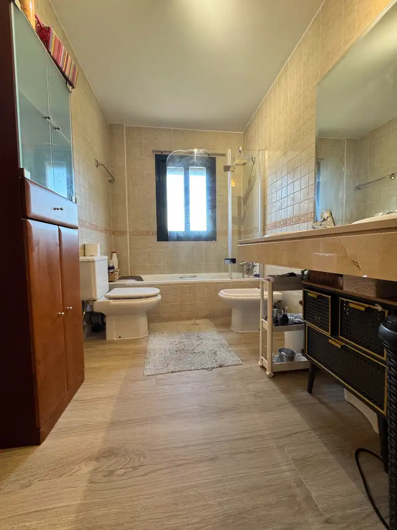 Bathroom of Houses for sale in El Escorial  with Air Conditioner, Heating and Private garden