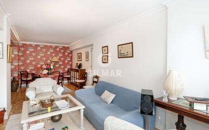 Sala d'estar de Pis en venda en  Sevilla Capital