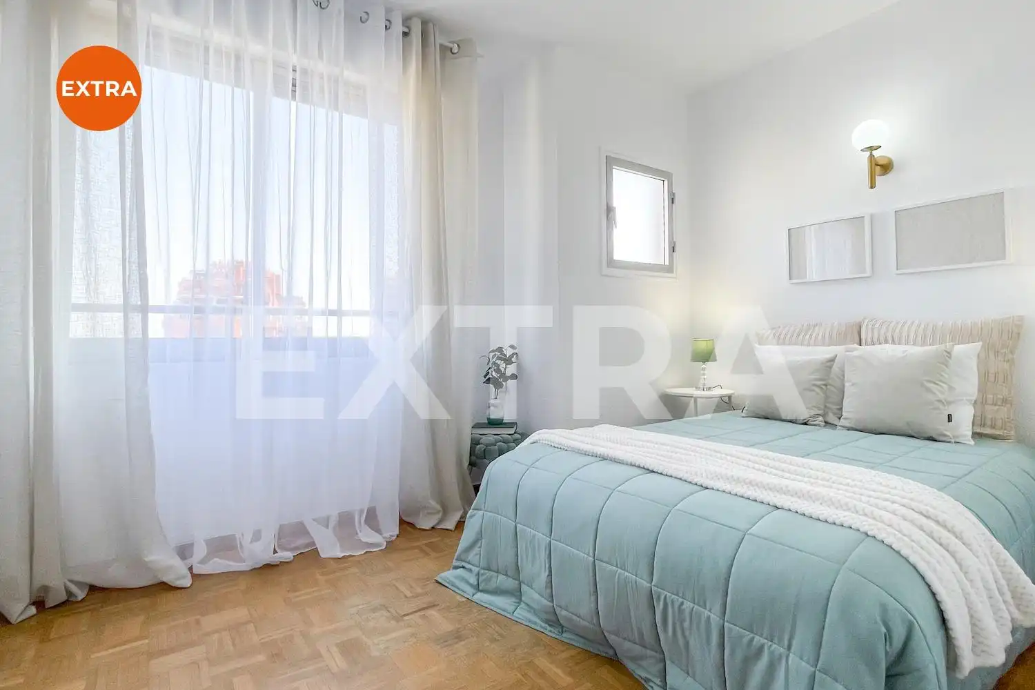 Dormitori de Pis en venda en Madrid amb Calefacció, Parquet i Piscina comunitària