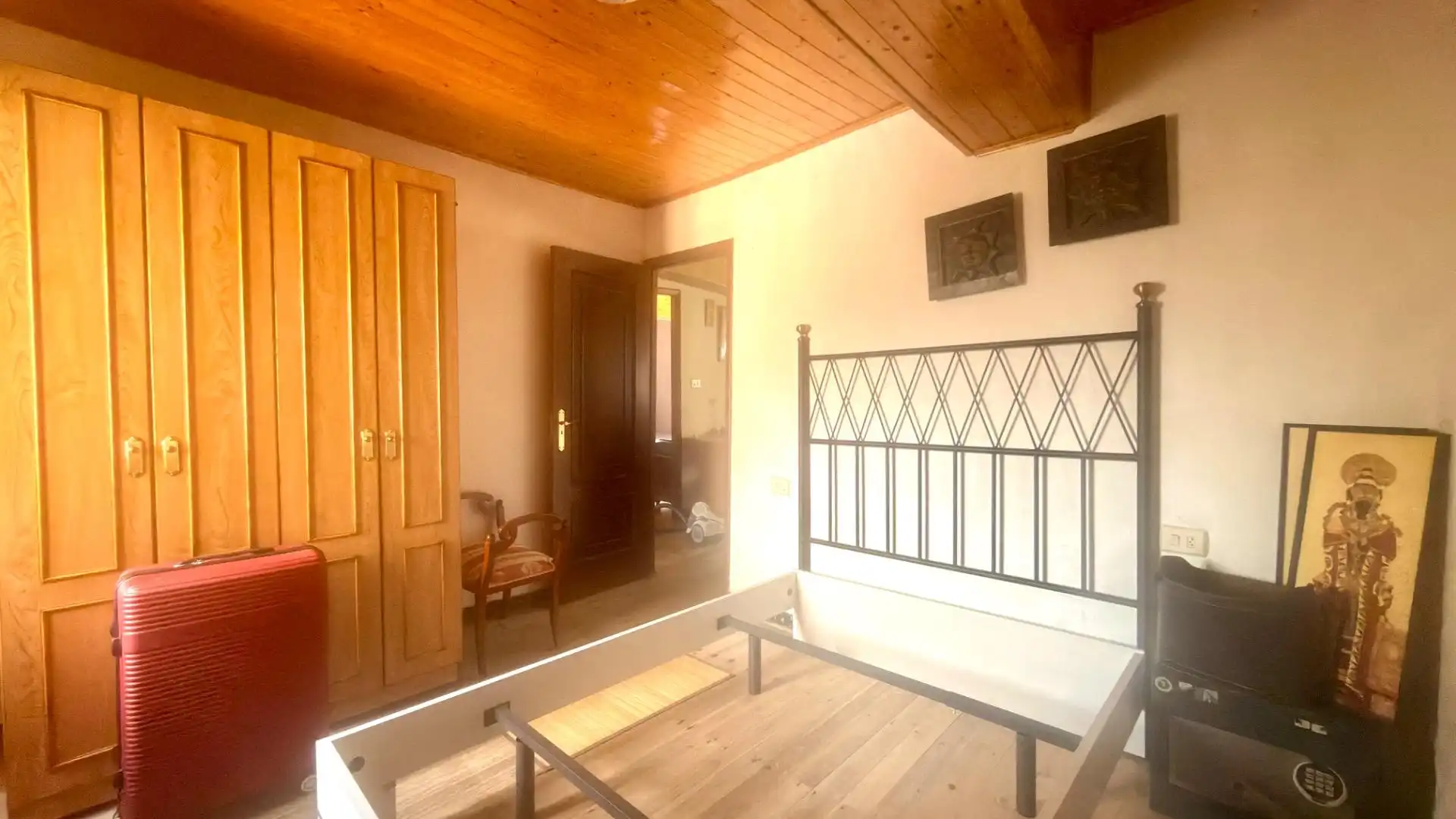 Dormitori de Casa o xalet en venda en Dozón amb Calefacció, Terrassa i Traster
