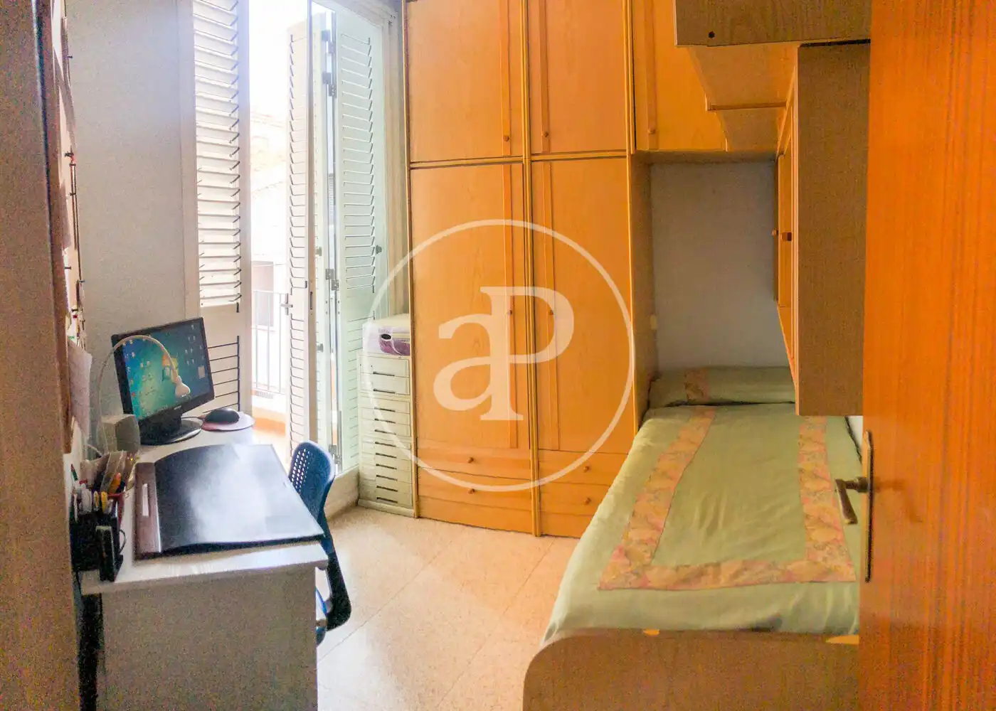 Habitación de Casa o chalet en venta en Terrassa con Aire acondicionado, Calefacción y Terraza