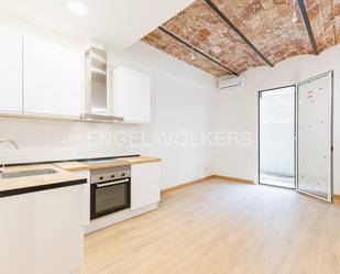 Kitchen of Apartment for sale in  Barcelona Capital  with Terrace