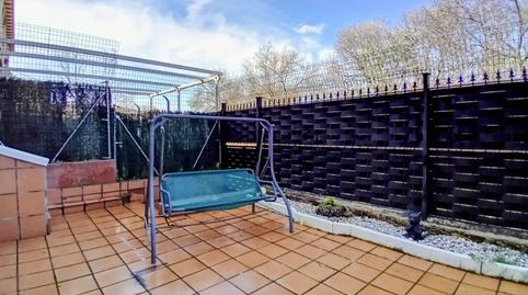 Foto 3 de Casa adosada en venta en Pedrezuela, Madrid