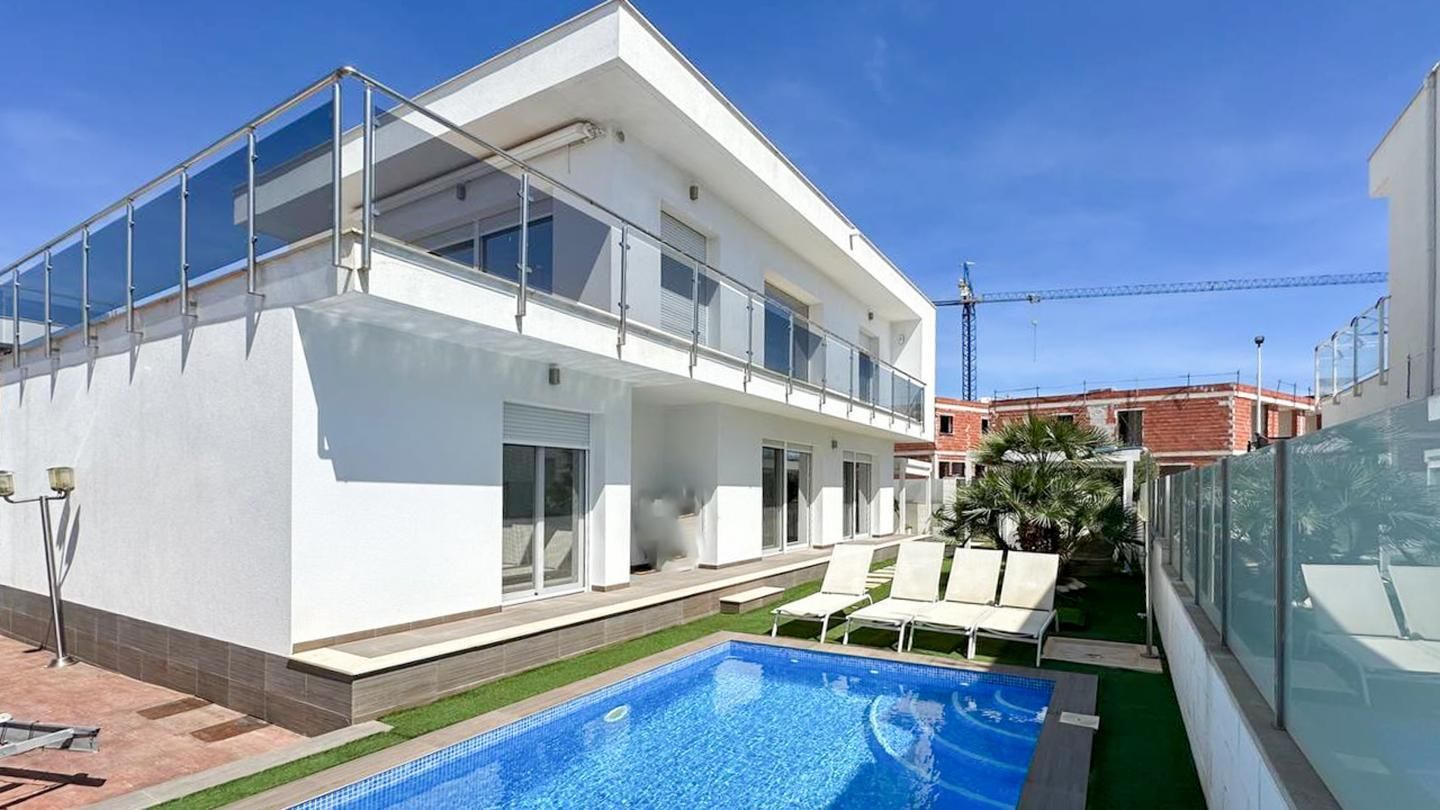 Piscina de Casa o xalet en venda en Santa Pola amb Aire condicionat, Parquet i Terrassa