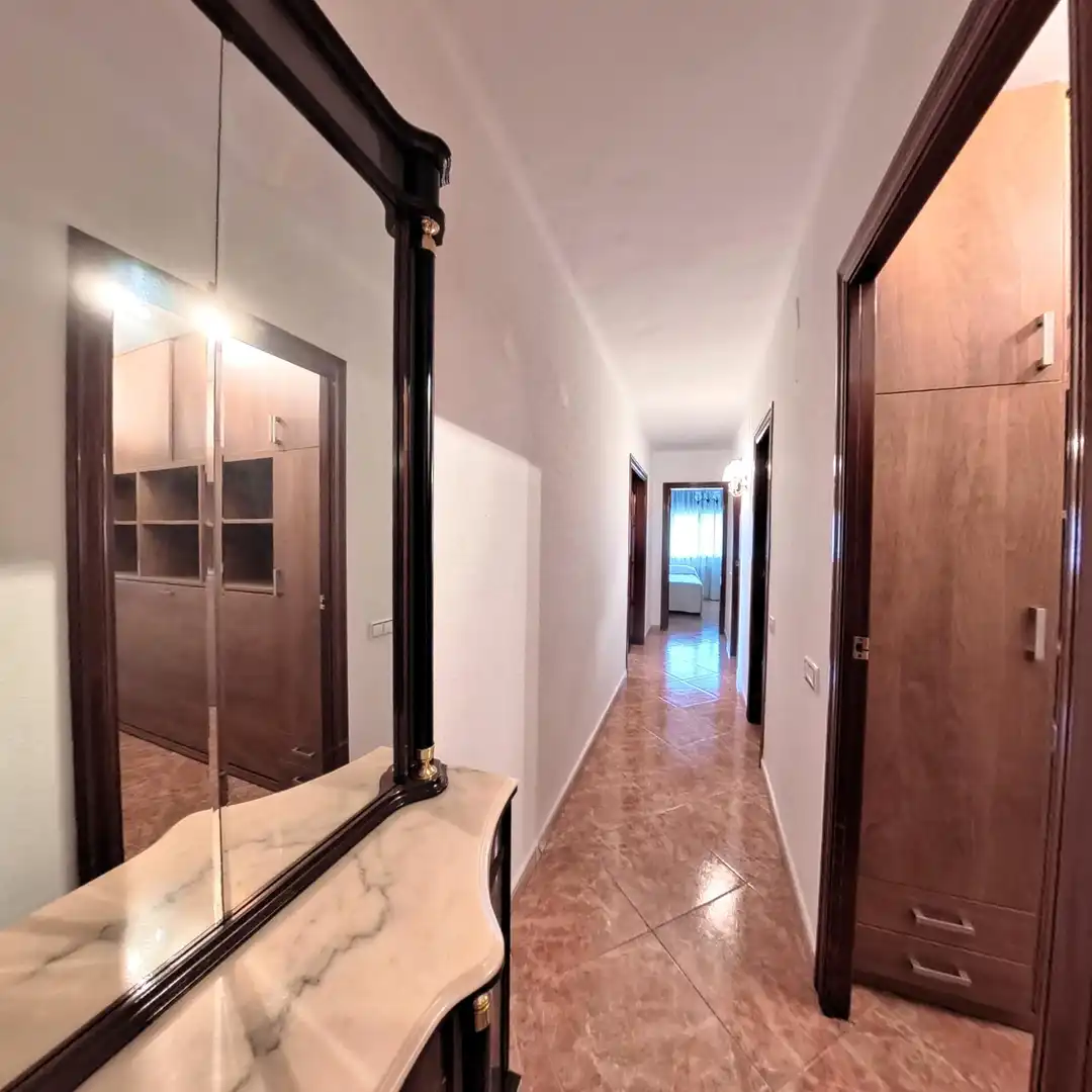 Piso en venta en Barcelona con Balcón y Alarma