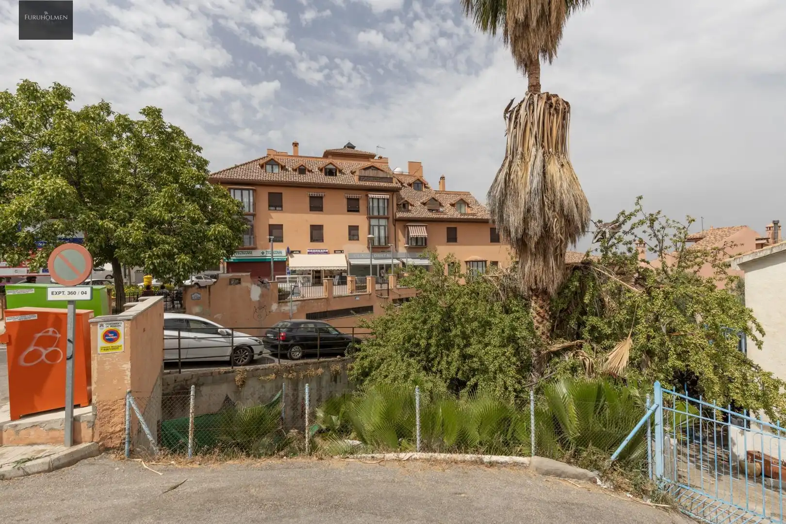 Vista exterior de Casa adosada en venda en Monachil amb Aire condicionat, Calefacció i Terrassa