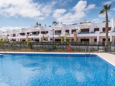Bungalow avec piscine à vendre à San Juan de los Terreros