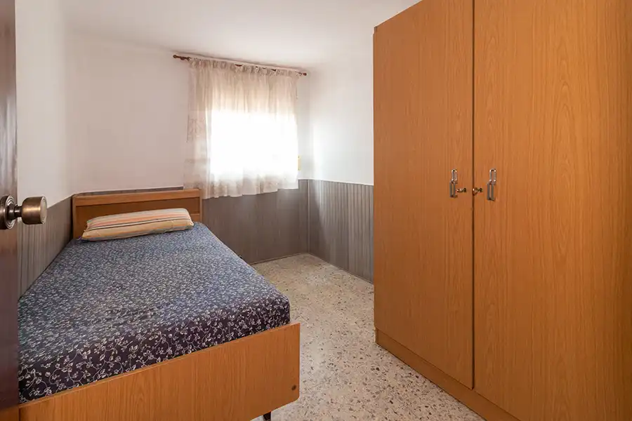 Habitación de Piso en venta en L'Hospitalet de Llobregat con Aire acondicionado, Terraza y Balcón