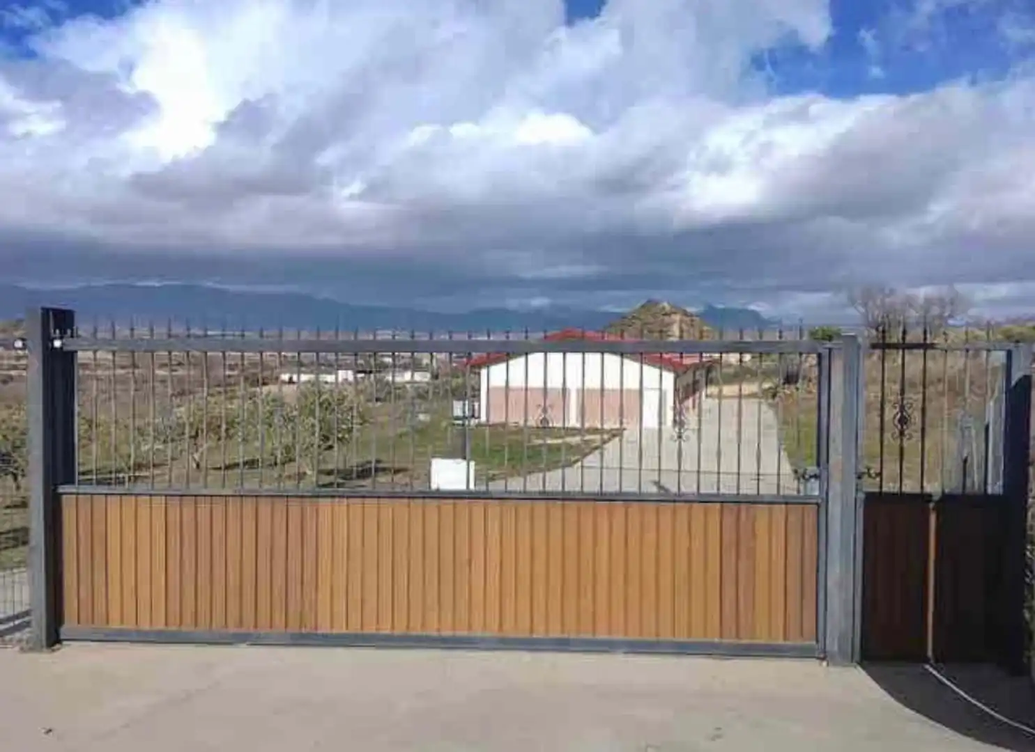 Nave industrial en venta en El Cortijo