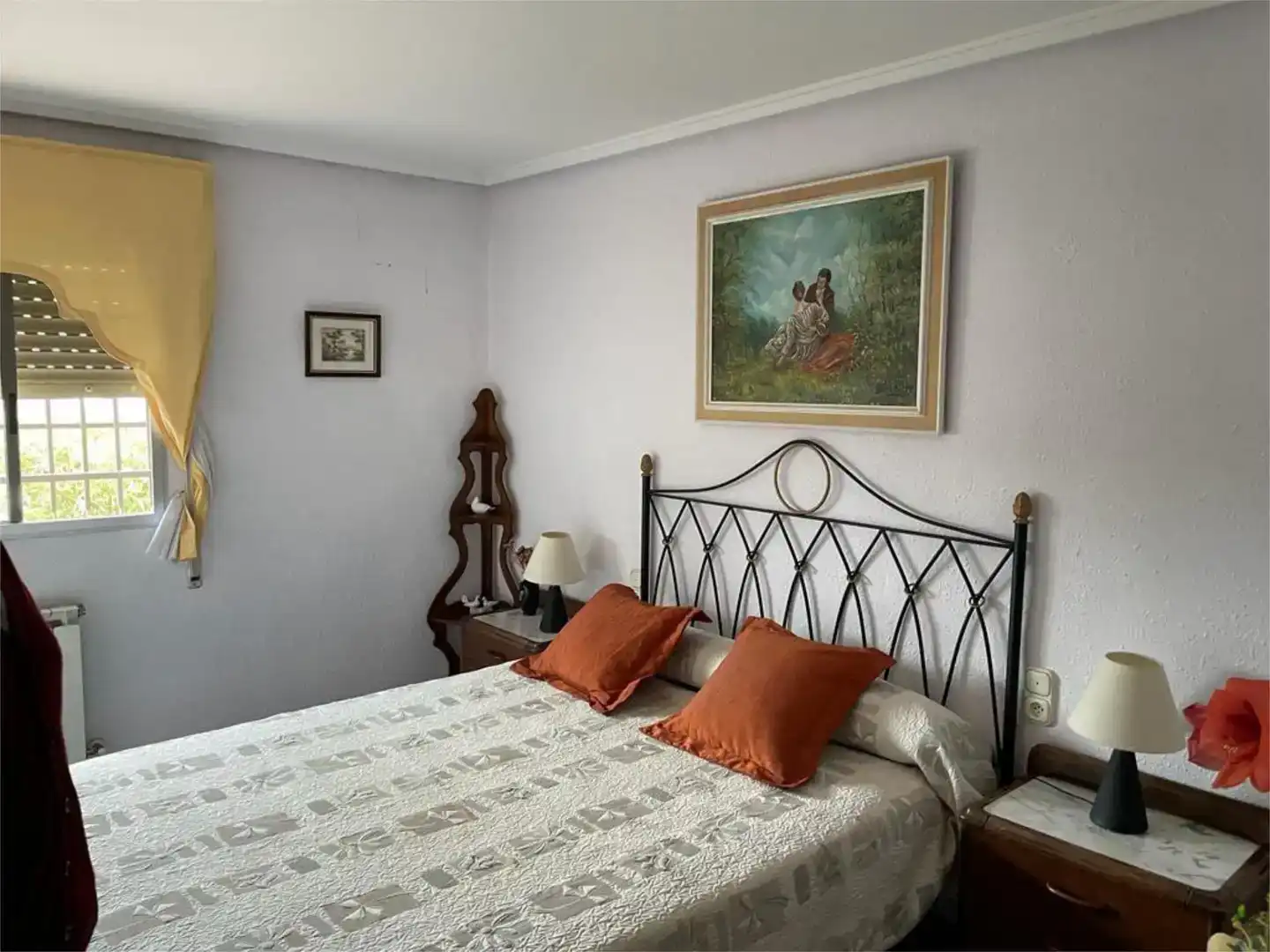 Dormitori de Casa o xalet en venda en Pedralba amb Aire condicionat