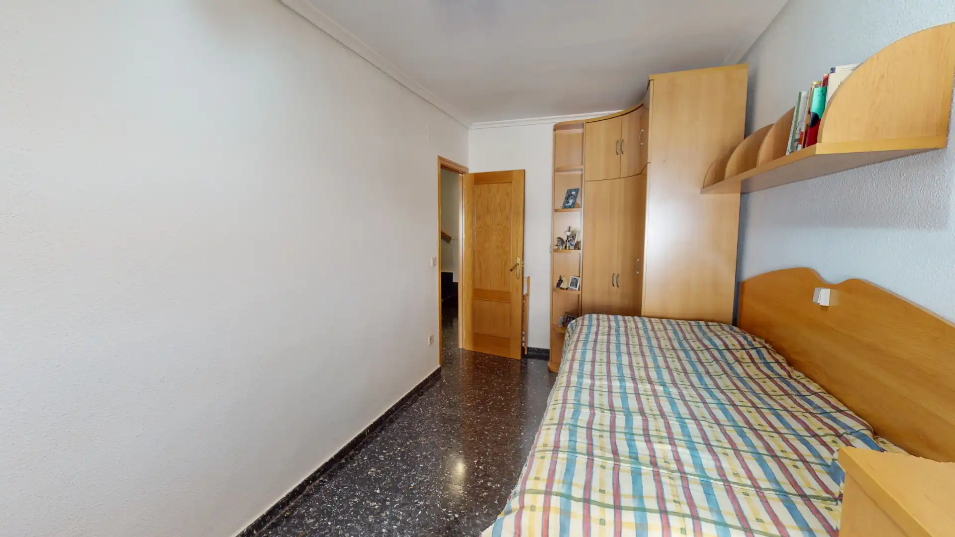 Dormitori de Pis en venda en Albacete amb Aire condicionat, Calefacció i Terrassa