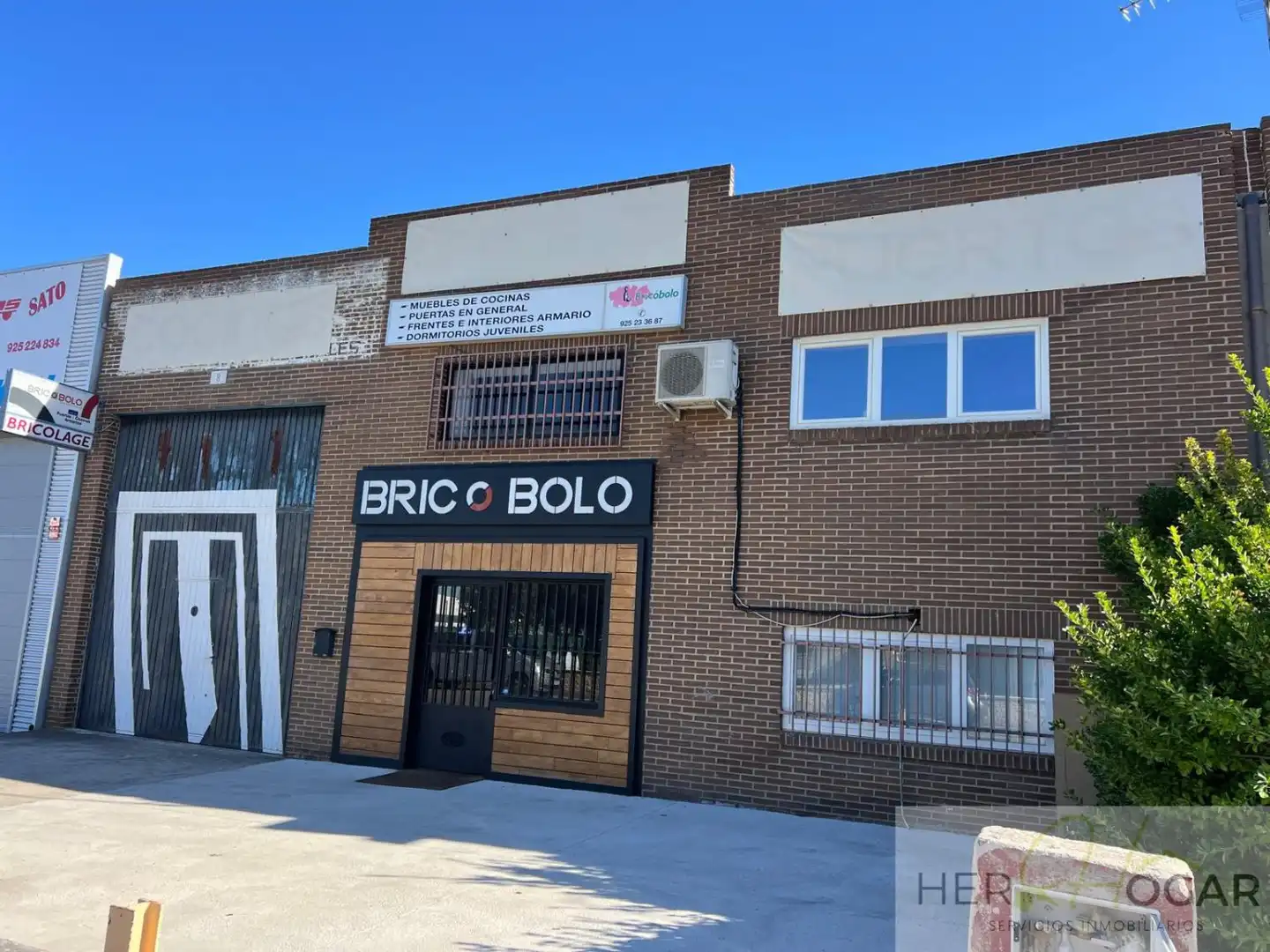 Industrial building for sale in Río Mundo