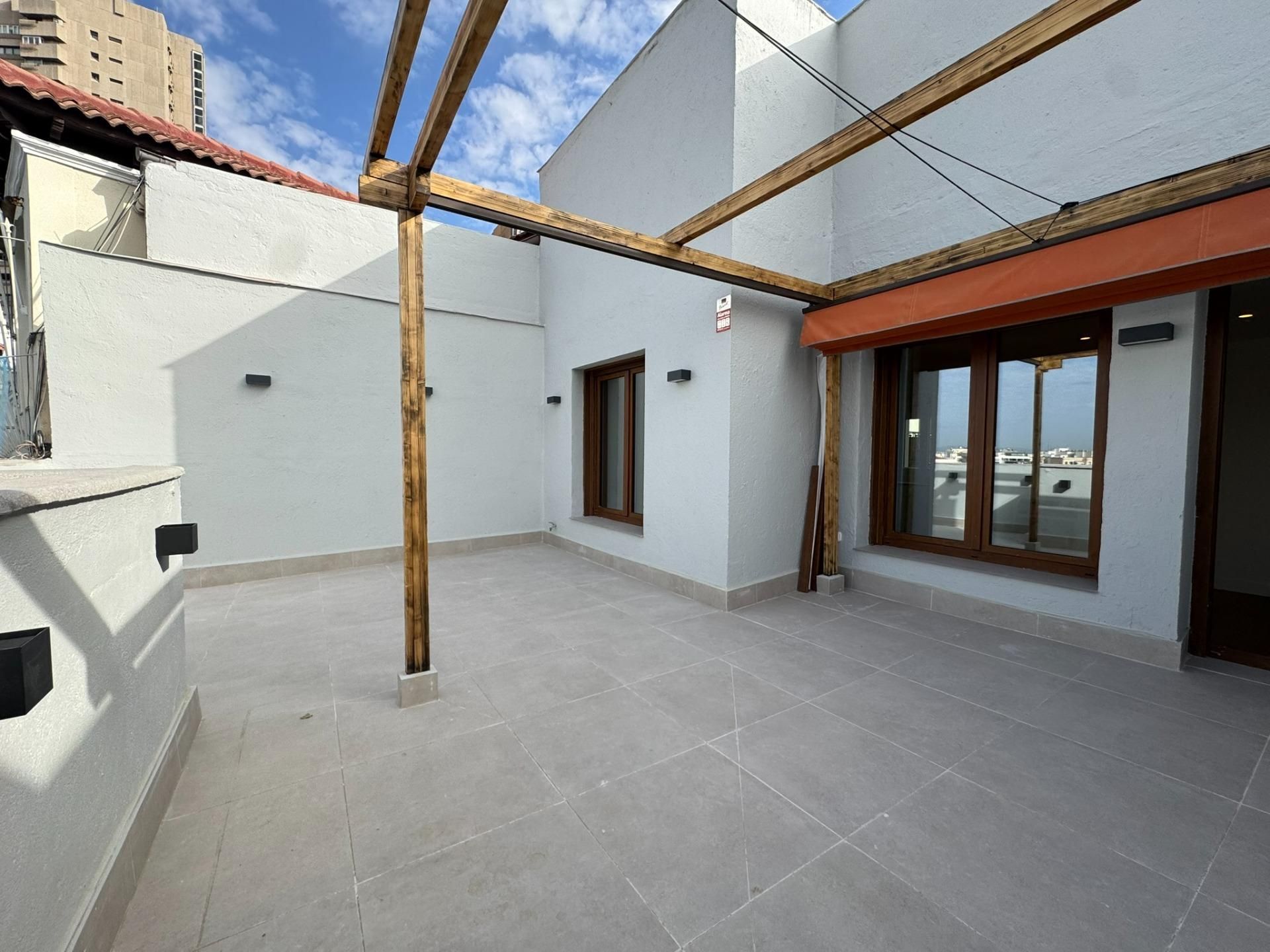 Terrassa de Àtic de lloguer en  Madrid Capital amb Aire condicionat, Calefacció i Terrassa