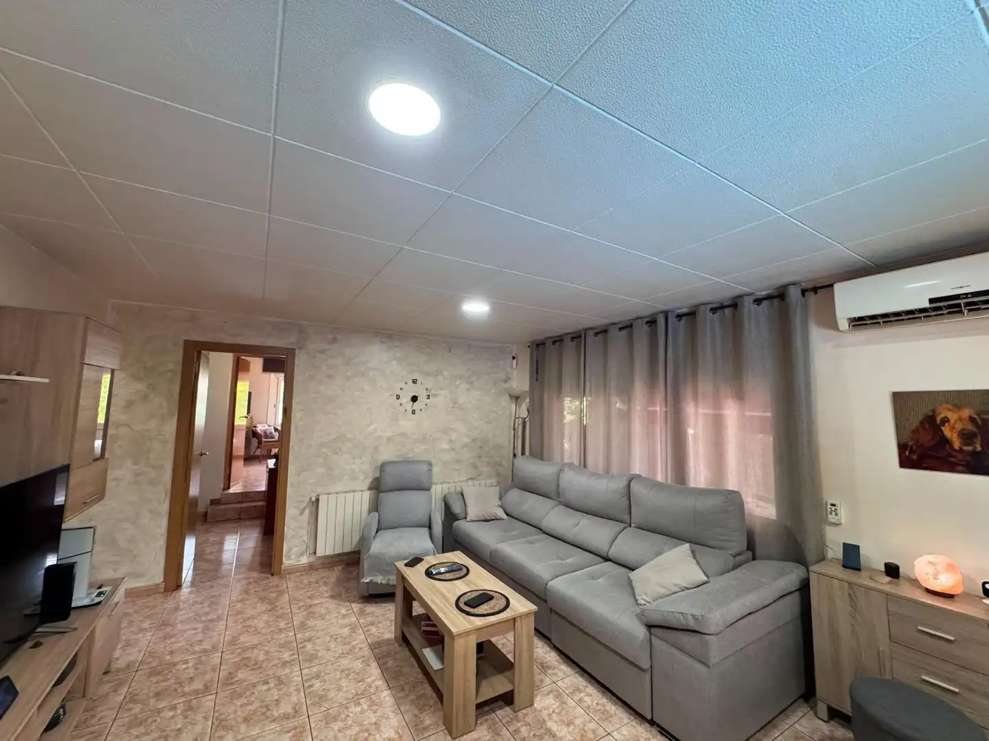 Sala de estar de Casa o chalet en venta en Riells i Viabrea con Aire acondicionado, Calefacción y Jardín privado