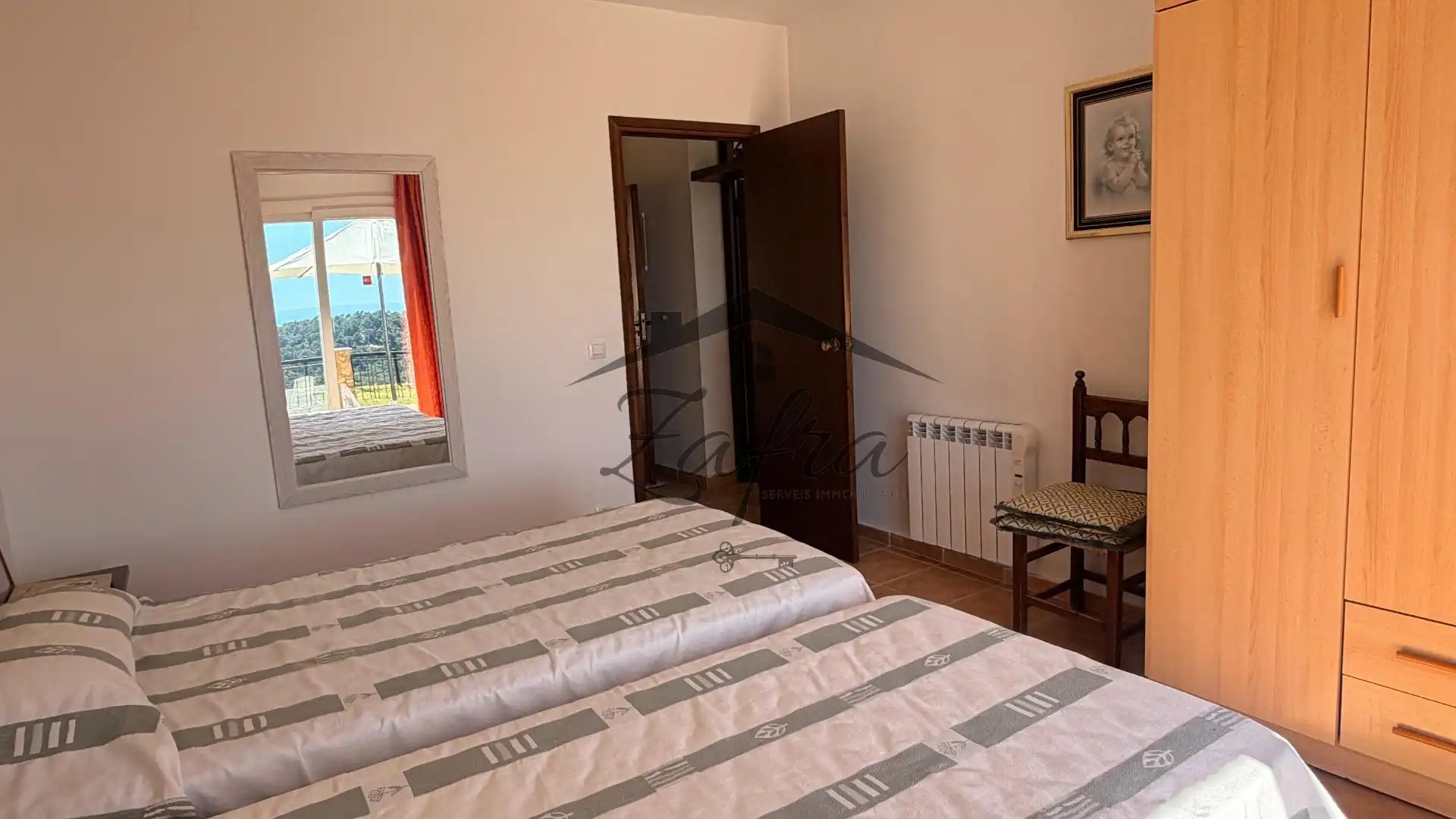 Haus mit Pool zum Verkauf in Carrer Carrer Àries, imagen 24