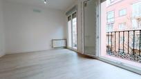 Exterior view of Flat to rent in  Madrid Capital  with Air Conditioner, Heating and Oven
