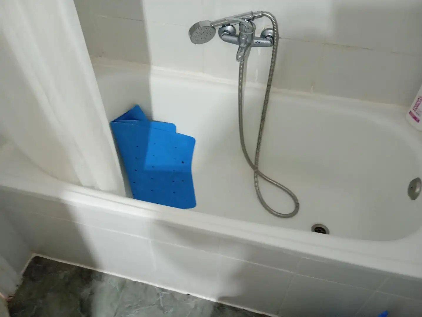 Bathroom of Flat for rent in Cullera  with Terrace, Storage room and Furnished