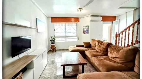 Foto 2 de Casa adosada en venta en Calle Lotería, Casco Antiguo, Águilas