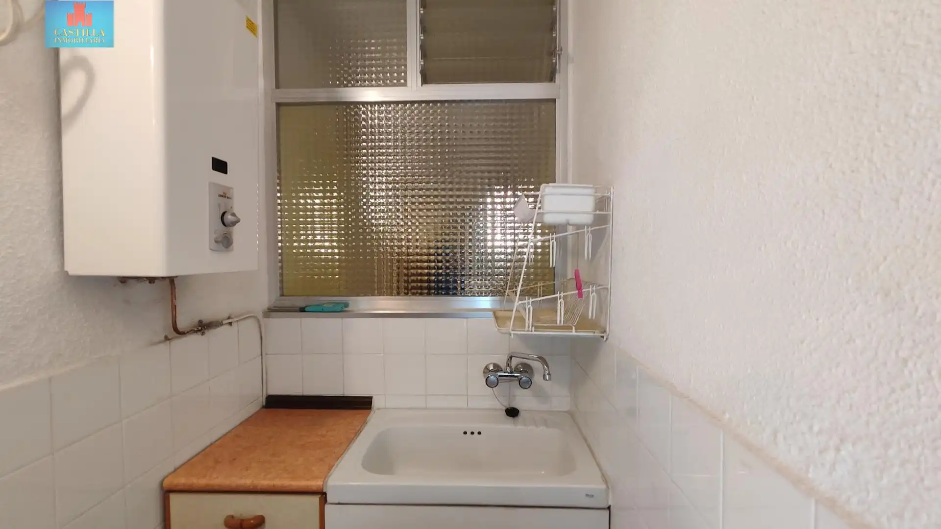 Cocina de Piso en venta en El Barraco  con Calefacción, Terraza y Amueblado