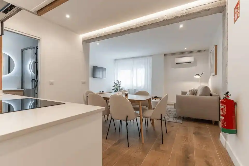 Living room of Flat for sale in Madrid  with Air Conditioner, Heating and Private garden