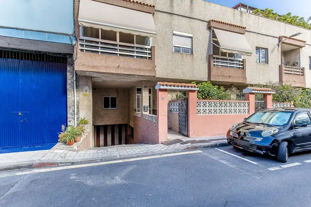 Vista exterior de Piso en venta en La Cuesta -Finca España