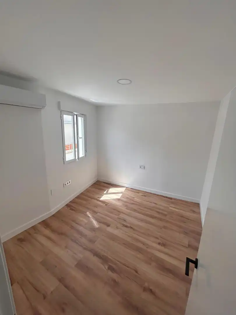 Dormitori de Apartament en venda en Jaén