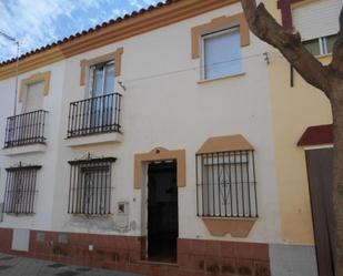 Vista exterior de Casa adosada en venda en Alhendín