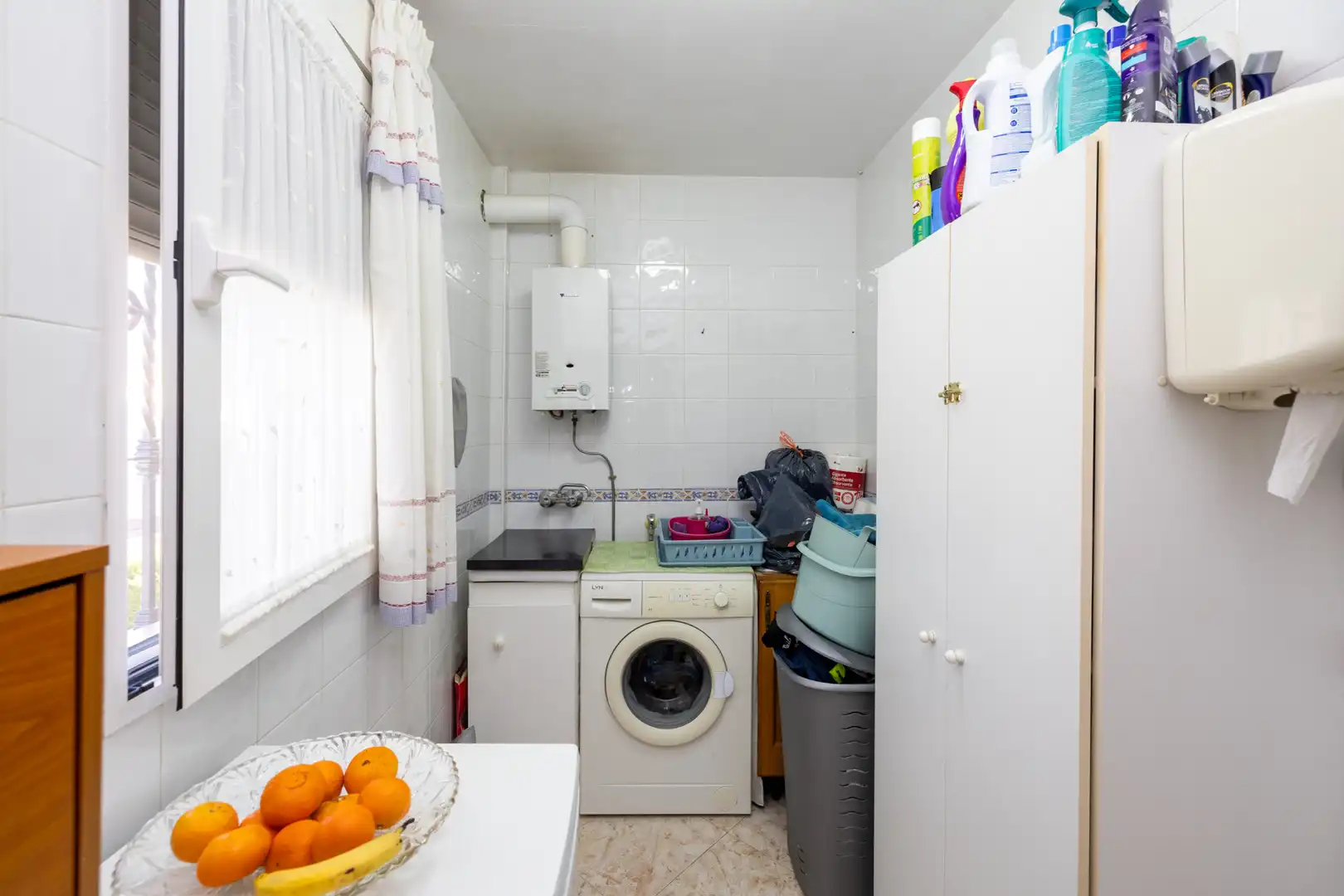 Cuina de Casa o xalet en venda en Cúllar Vega amb Aire condicionat, Calefacció i Terrassa