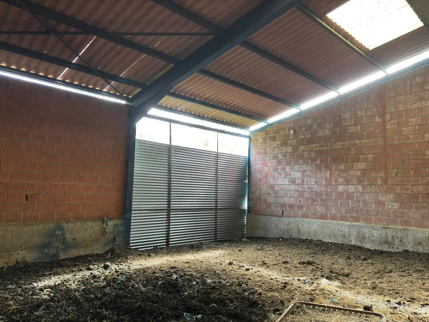 Nave industrial en venta en Valdepiélago