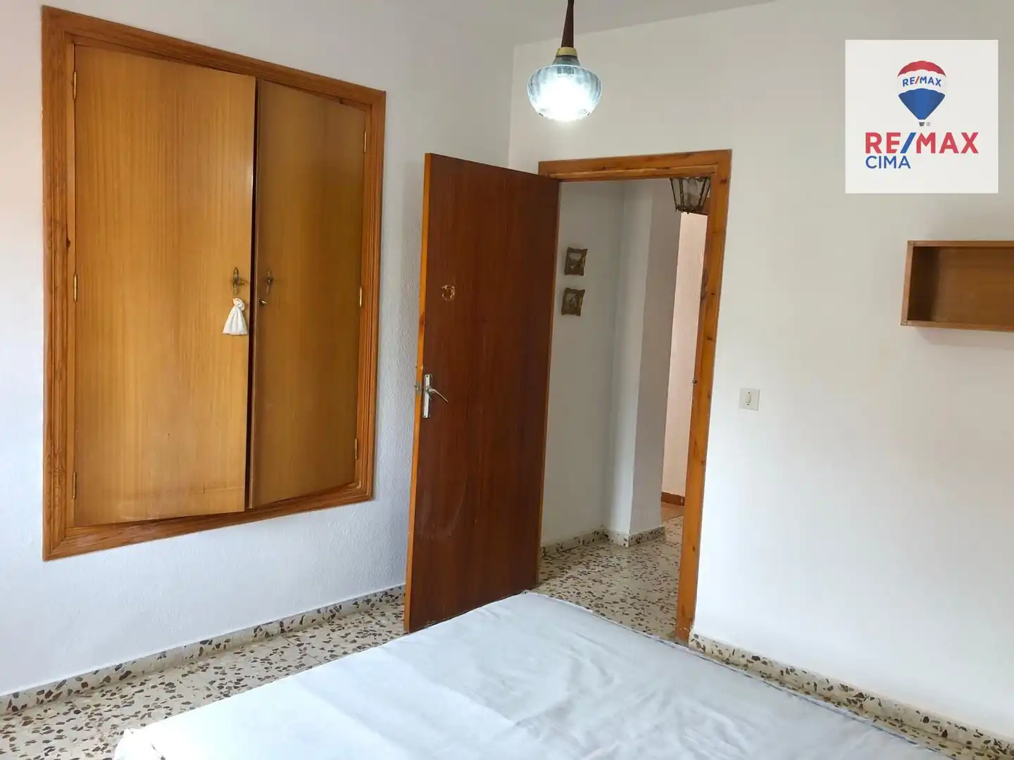Schlafzimmer von Wohnung zum Verkauf in Cúllar mit Balkon