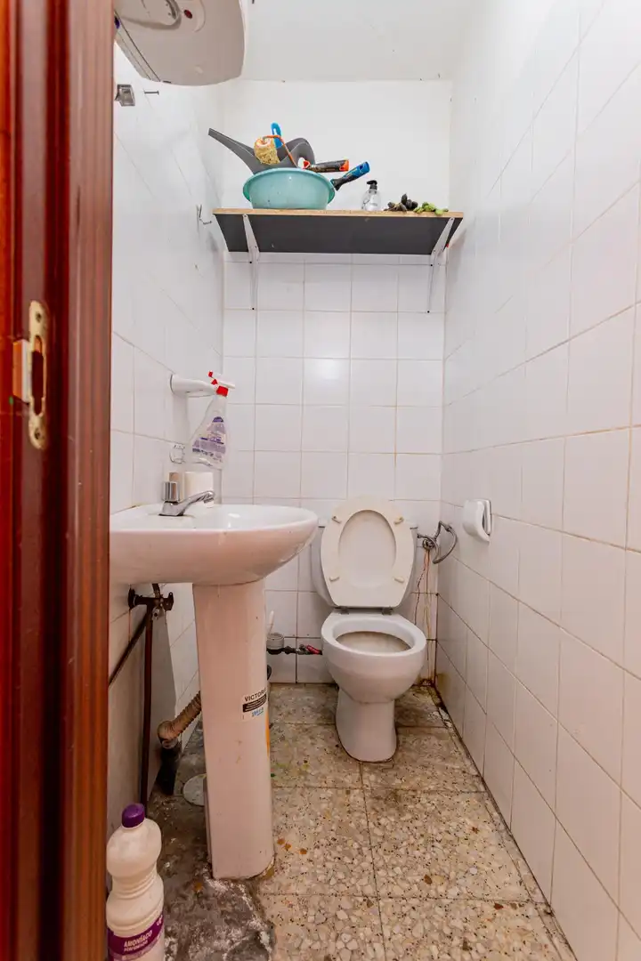 Geschaftsraum zur Miete in Calle de Fermín Caballero, Peñagrande