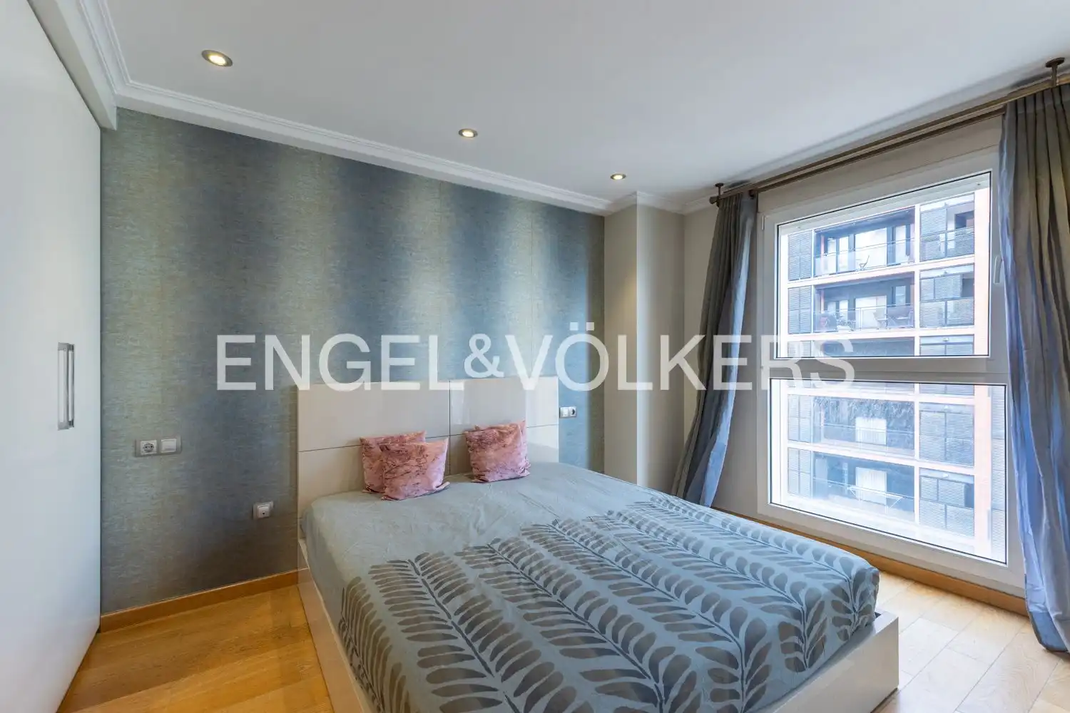 Habitación de Piso en venta en Valencia con Aire acondicionado, Calefacción y Parquet