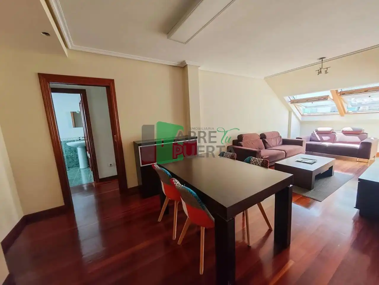 Wohnzimmer von Dachboden zum Verkauf in O Carballiño   mit Heizung und Parkett