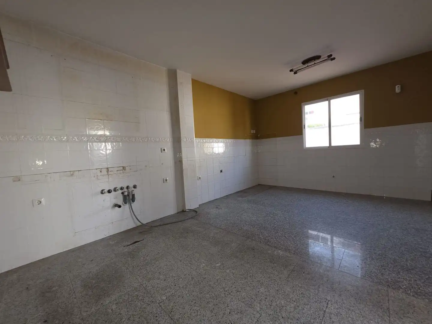 Kitchen of Houses for sale in Córdoba  with Air Conditioner