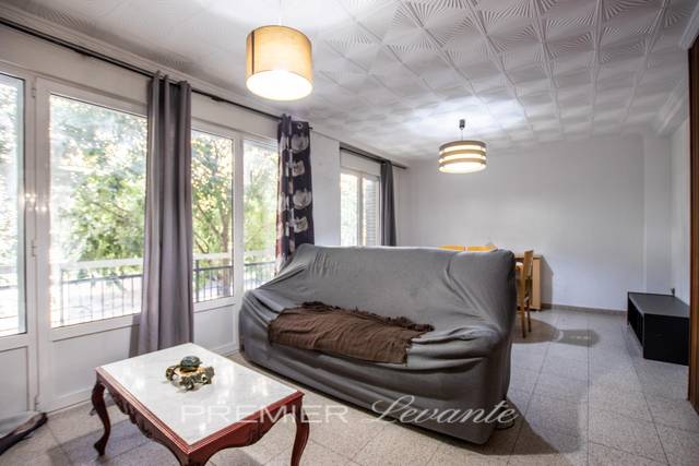 Piso en Alquiler en  ALCOY, 58 en Campoamor