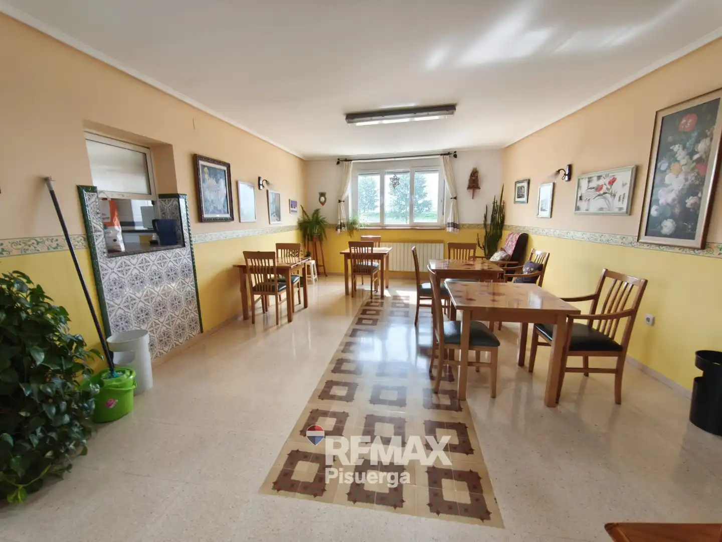 Edificio en venta en Pozoantiguo