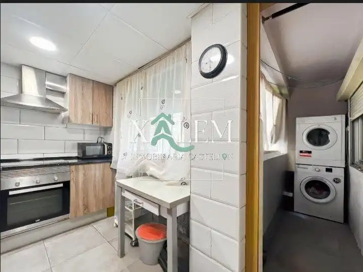 Küche von Wohnung zum Verkauf in Castellón de la Plana / Castelló de la Plana mit Terrasse und Balkon