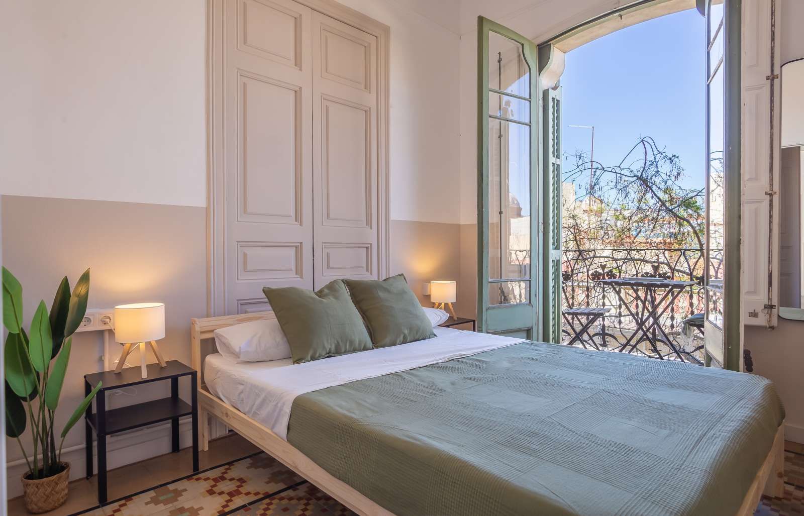 Habitación de Piso para compartir en  Barcelona Capital con Aire acondicionado, Calefacción y Terraza