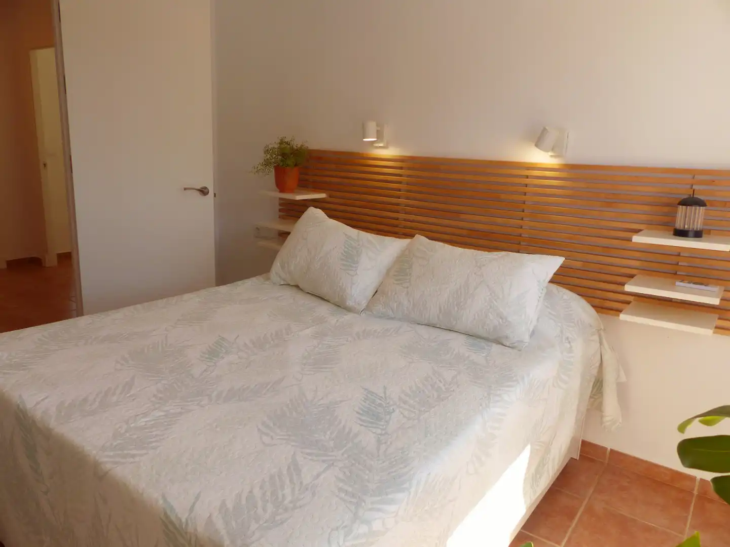 Habitación de Piso en venta en Chipiona con Aire acondicionado, Terraza y Amueblado