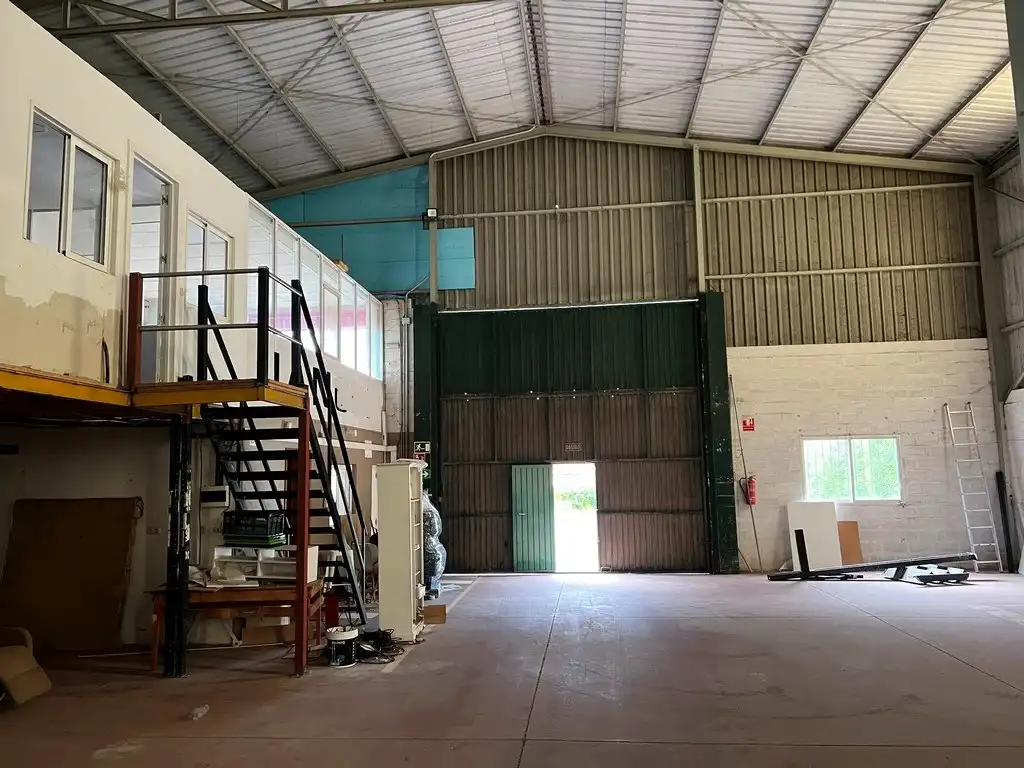 Nave industrial de alquiler en Lugar Lestedo, Boqueixón